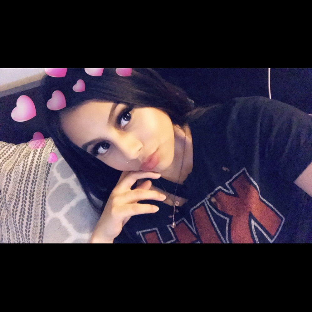 Meet your Posher, Brenda